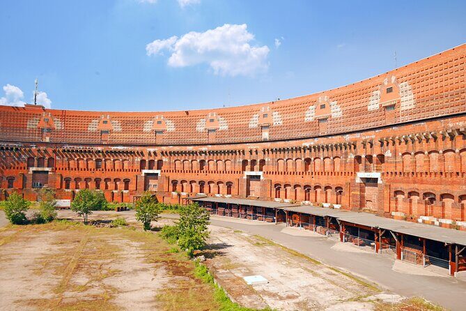 Nazi Party Rally Grounds & Old Town Private Walking Tour - Who Should Consider This Tour?