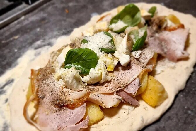 Neapolitan DOC Pizza Class And Cooking in a Wood Oven at a Local's house - A Genuine Taste of Italy’s Pizza Heritage in Como