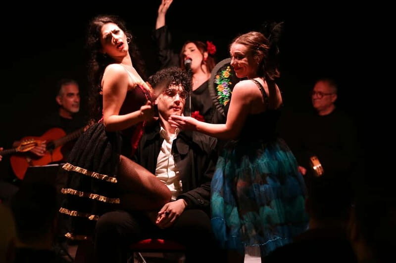 neapolitan show with traditional music, dance and tasting! - Is This Tour Right for You?