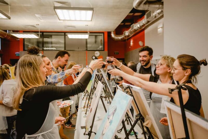 Neon Paint - Painting and Wine in the Dark in Krakow - Who Will Enjoy This?