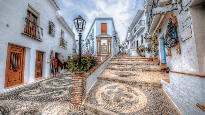 Nerja and Frigiliana from Málaga: the mountain and the sea - The Experience: A Closer Look at the Tour