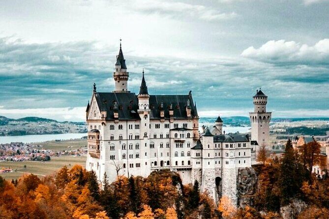 Neuschwanstein Castle and Linderhof Private Tour from Munich - Transportation and Logistics: Making the Most of Your Day