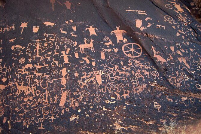 NEW! Canyonlands Needles Chesler Park Hiking Discovery Tour - The Bottom Line