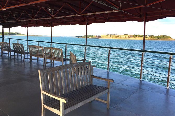 New England Fall Foliage Lunch Cruise in Boston Harbor - Who Should Consider This Tour?