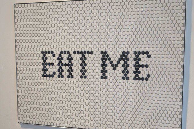 New Orleans Arts District Gallery Tour with Champagne - The Sum Up