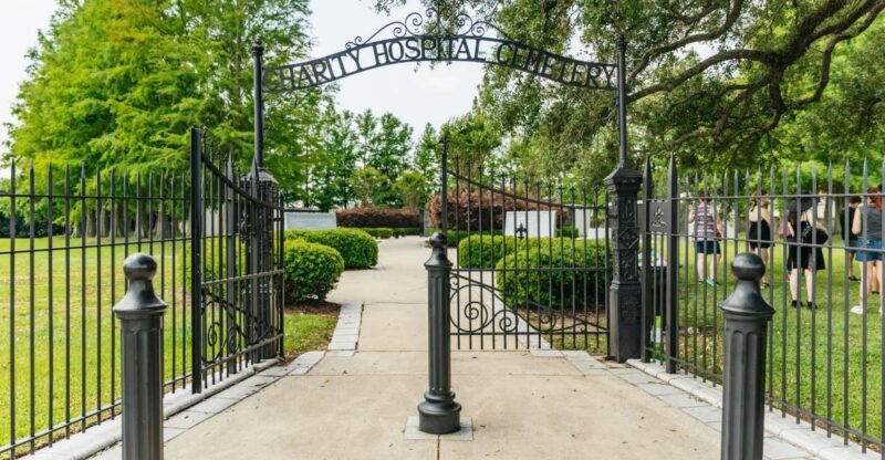 New Orleans: Cemetery Tour - Key Points