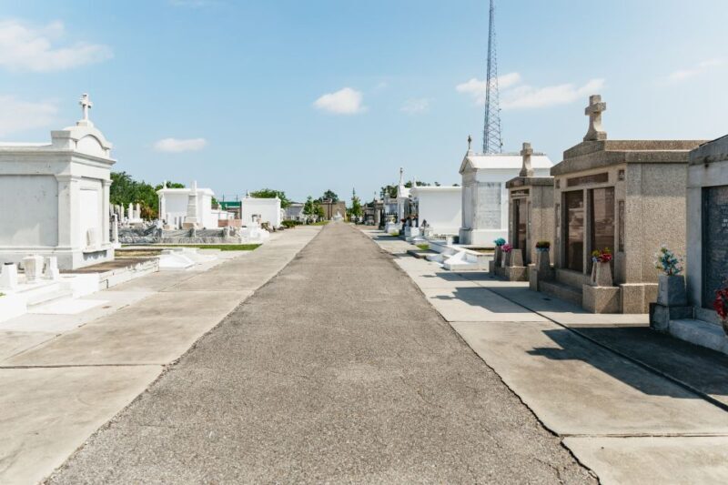 New Orleans: Cemetery Tour - Who Is This Tour Best Suited For?