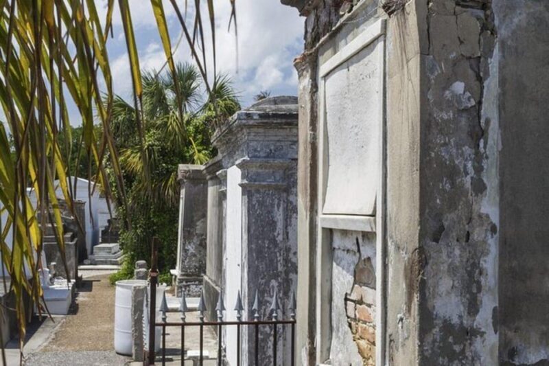 New Orleans: City and Cemetery Sightseeing Tour - Who This Tour Is Best For