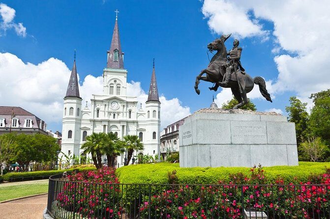 New Orleans City Tour and Steamboat Natchez Harbor Jazz Cruise - Who Should Consider This Tour?