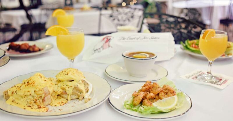 New Orleans: 'Court of Two Sisters' Jazz Brunch Buffet - Key Points
