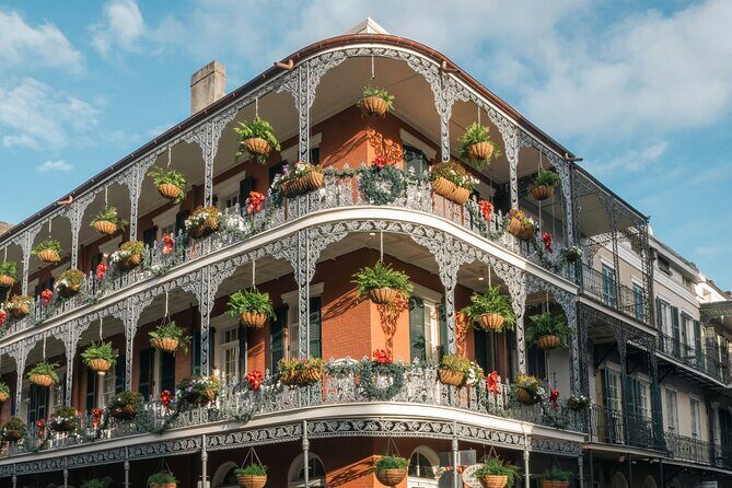 New Orleans Favorites and Creole Culture VIP Tour - Historic Race Tracks and Art Markets
