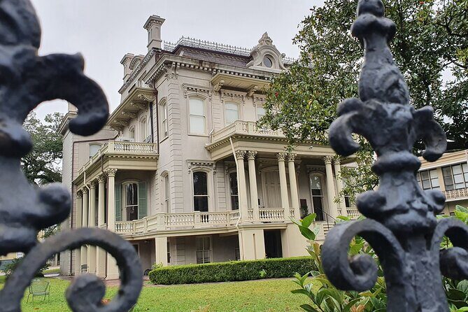 New Orleans Garden District and Cemetery Bike Tour - Frequently Asked Questions