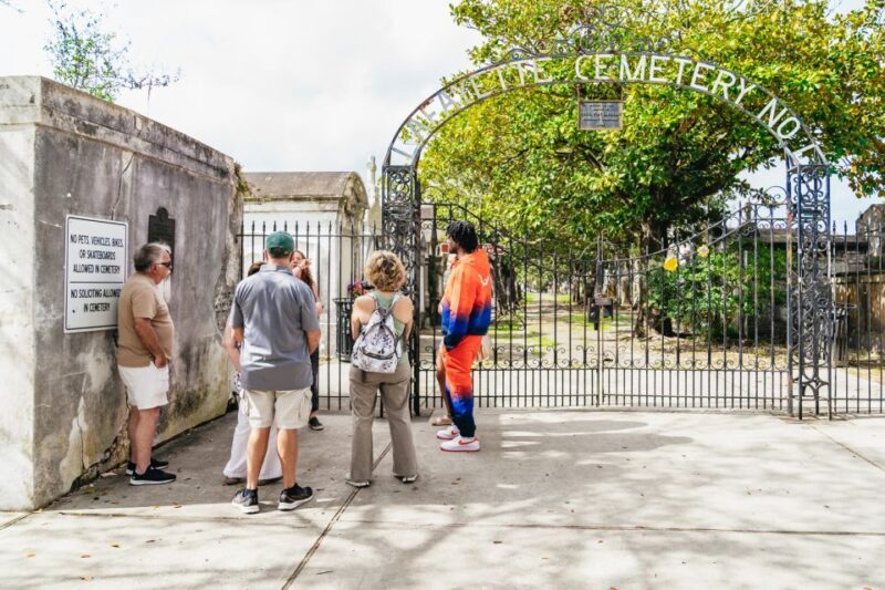 New Orleans: Garden District Food, Drinks & History Tour - Final Thoughts: Who Should Consider This Tour?
