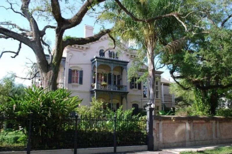New Orleans: Garden District Walking Tour - Who Would Enjoy This Tour?
