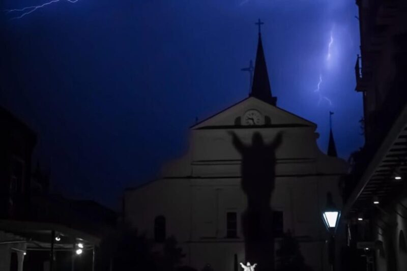 New Orleans: Historical Ghost Bus Tour - Breaking Down the Itinerary