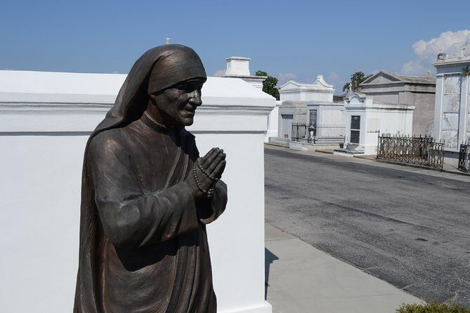 New Orleans History and Sightseeing Small-Group Bike Tour - Detailed Breakdown of the Itinerary