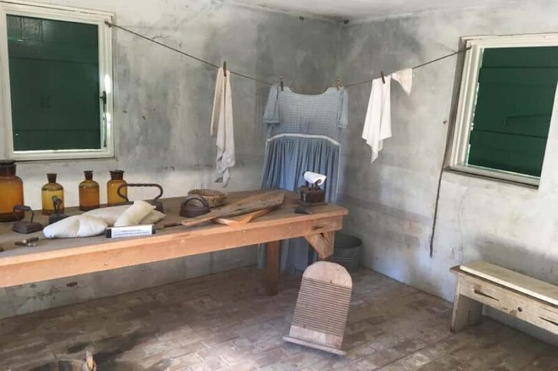 New Orleans: Laura Plantation Tour with Transportation - What’s Included and What’s Not