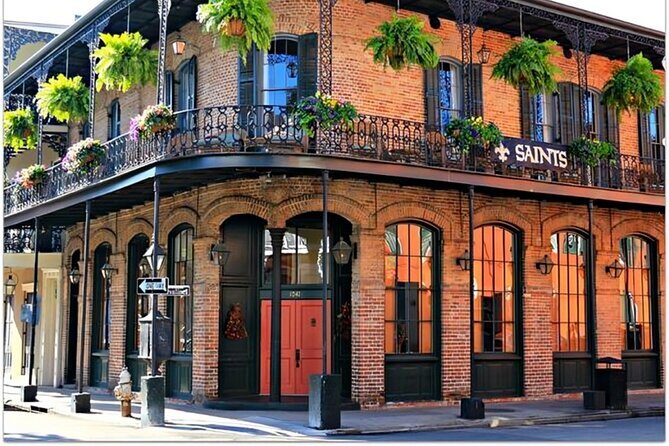 New Orleans Street Food Tour With A Local Guide - Exploring the Itinerary: A Deep Dive