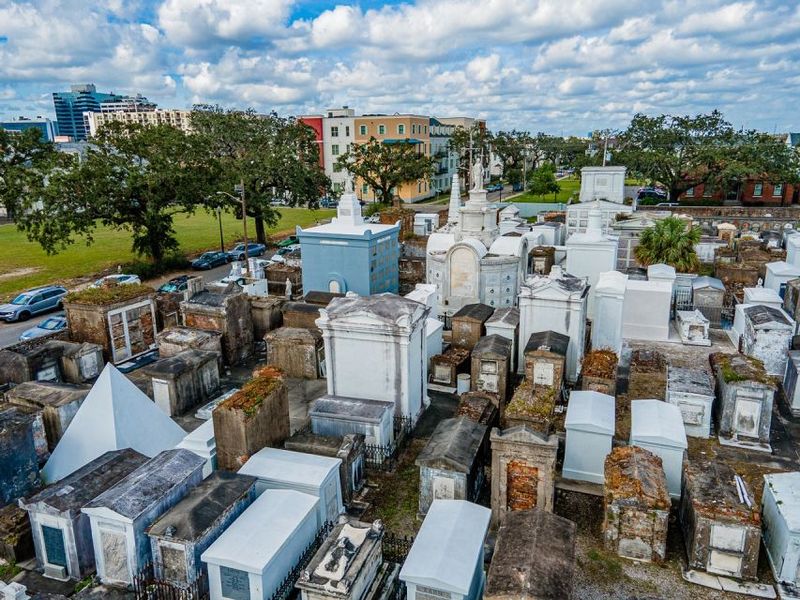 New Orleans: Walking Tour Inside St. Louis Cemetery No. 1 - New Orleans burial customs and cemetery history you can actually use