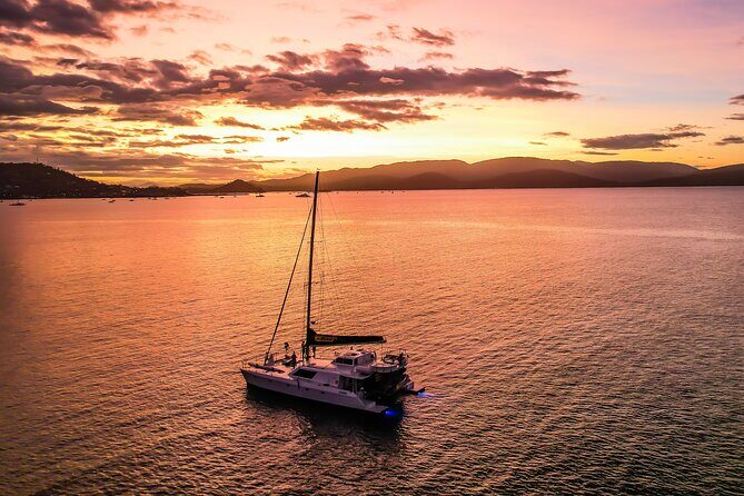 NEW SUNSET TOUR-Airlie Beach Sunset Sail in Style- BYO drinks - Key Points