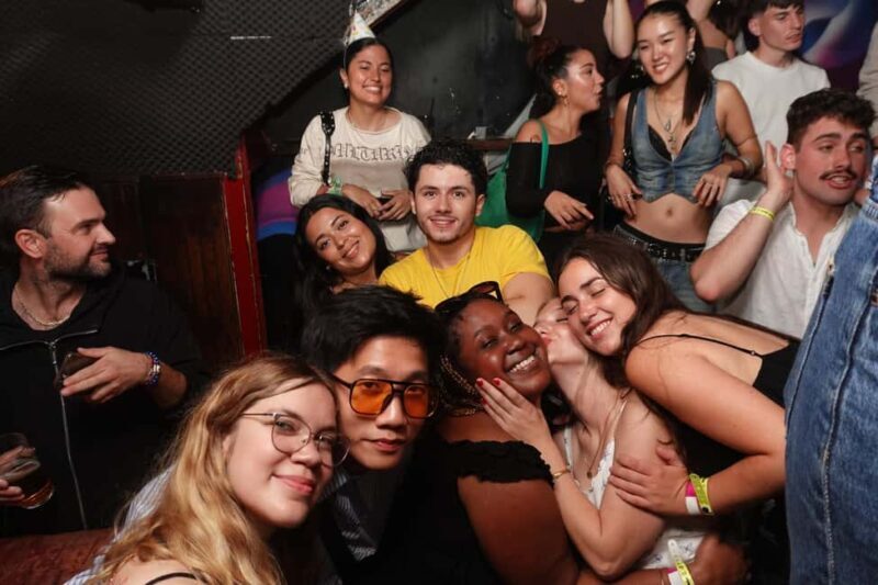 New Years Eve Party: Pub Crawl Nice with VIP Entry in Club - Analyzing the Value