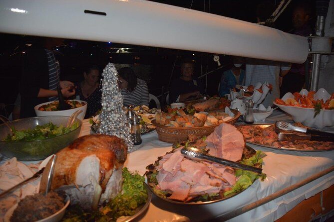 New Years Eve Sydney Harbour Cruise 2026-2027 - Food, Drinks, and Atmosphere