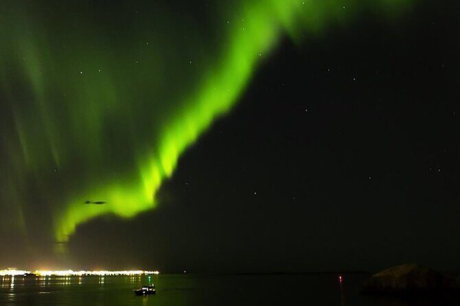 New Years Fireworks by Boat from Reykjavik - FAQ
