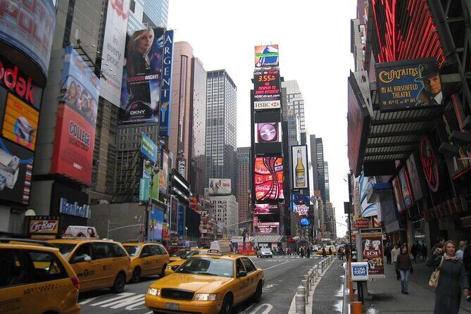 New York Airport JFK Round-Trip Private Transfer by Luxury SUV - Frequently Asked Questions