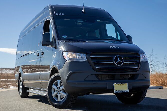 New York City Airport Arrival Transfer by Sprinter LGA JFK EWR - Key Points