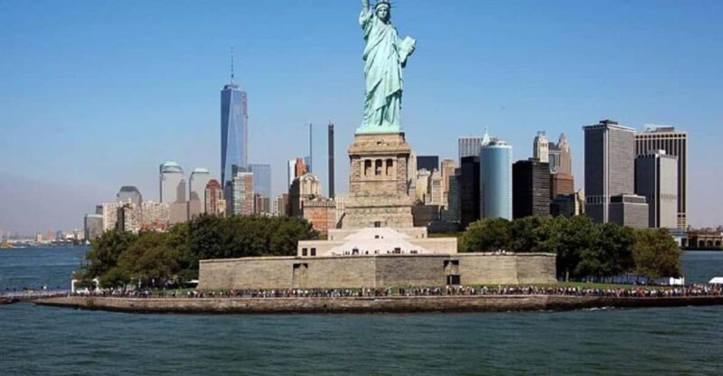 New York City: City Highlights Bus Tour with Stops - Key Points