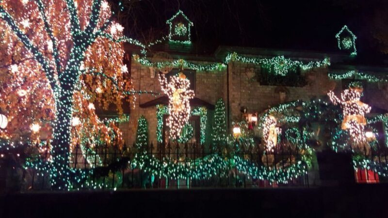 New York City: Dyker Heights Christmas Lights Tour - FAQs