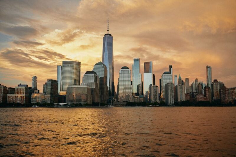 New York City: Gourmet Dinner Cruise with Live Music - Is This Cruise Worth It?
