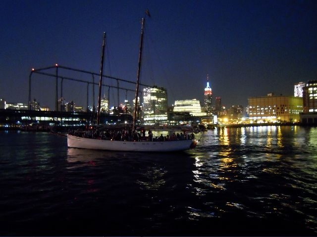 New York City Lights Schooner Sail - Key Points