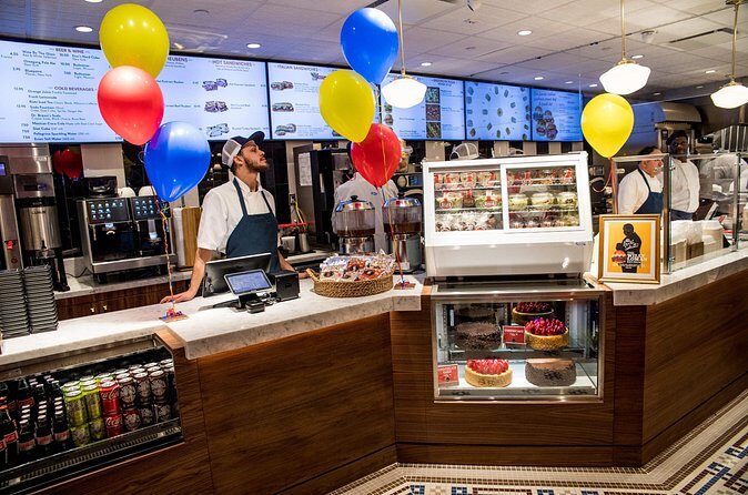 New York City Lunch at USA Brooklyn Deli in Times Square - The Food: What You Can Expect