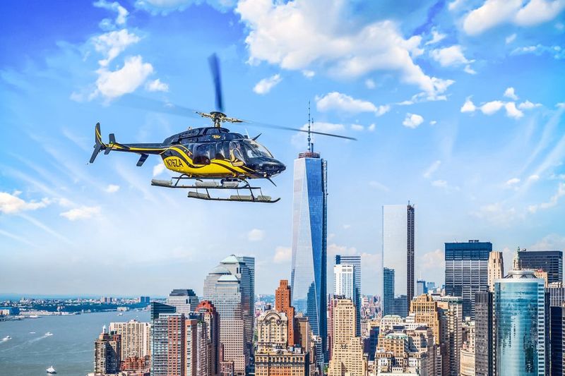 New York City: Manhattan Helicopter Tour - Extra Time on the 18–20 and 30-Minute Options: Harlem, the Bronx, and the Edge of the Region