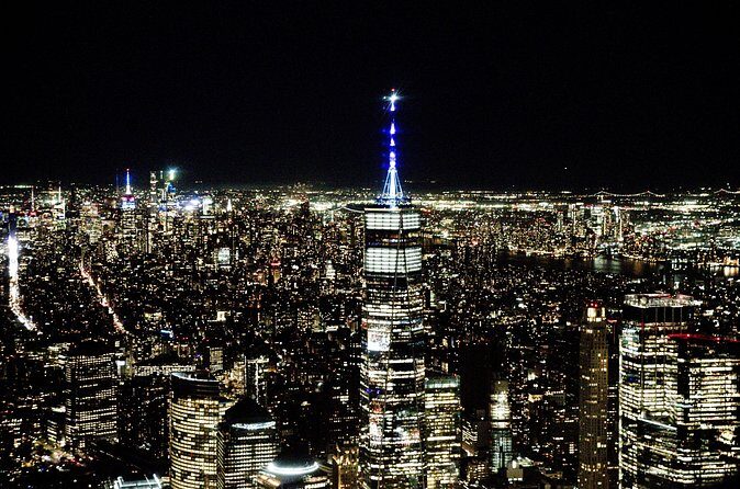 New York City Private Tour by Plane at Night - FAQs