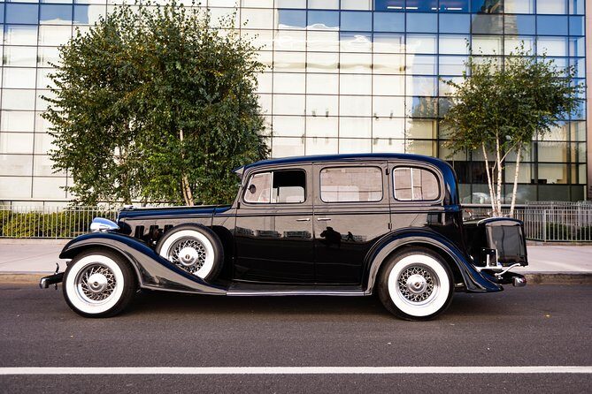 New York City Private Vintage Car Tour and Wine Tasting - A Closer Look at the Experience