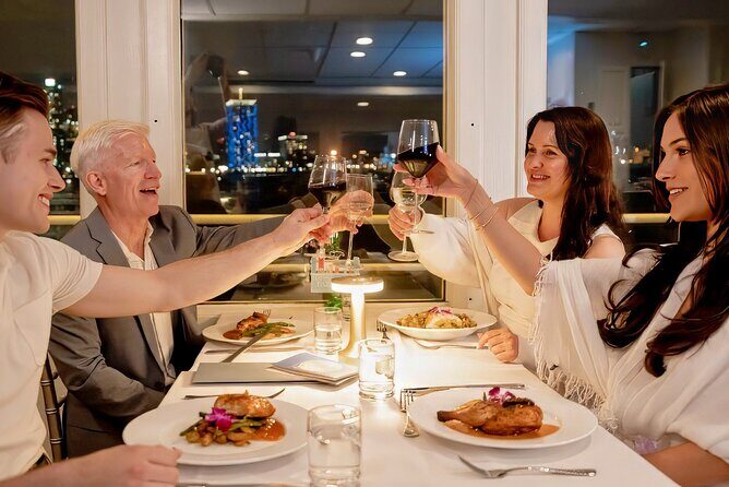 New York City Skyline Dinner Cruise - What the Reviews Say