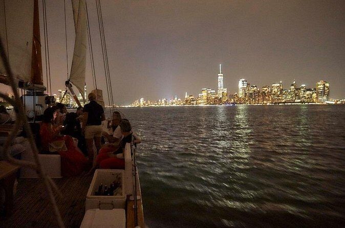 New York City Skyline Night Sailboat Tour - FAQ: Practical Questions About the Night Sailboat Tour