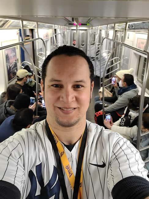 New York City: Yankee Stadium, Bronx and Harlem Tour - Key Points