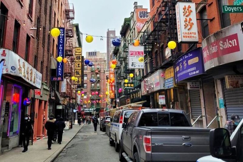 New York: Sex and the City Private Limousine Tour - Exploring the Sex and the City Private Limousine Tour in New York