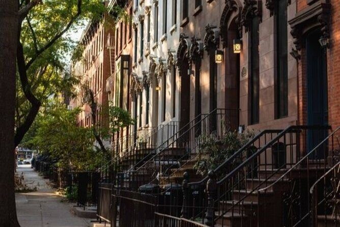 New York Street Food Guided Walking Tour with a Guide - What to Expect from the Tour