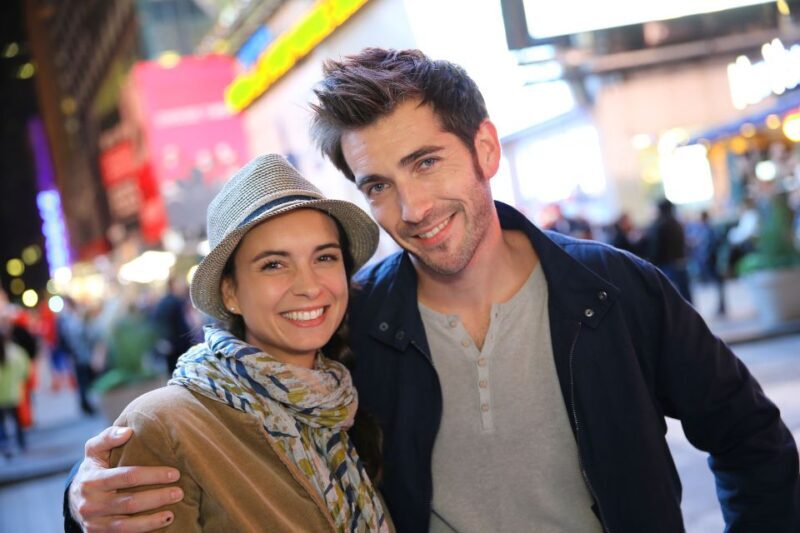 New York: Times Square Professional Photoshoot - The Real Benefits and Drawbacks