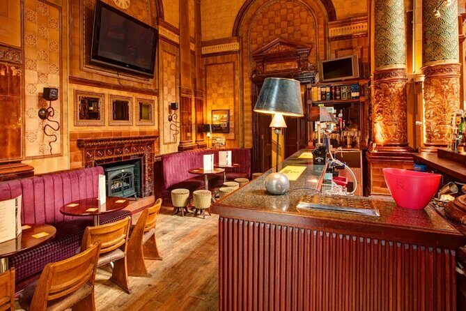Newcastle Private Historic Pub Tour - Starting at Newcastle Central Station