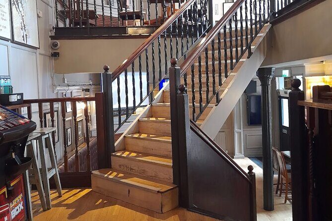 Newcastle Private Historic Pub Tour - The Beautiful Newcastle Cathedral