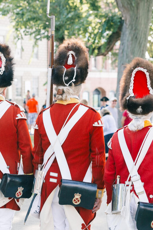 Newport and the American Revolution Guided Tour - The Guide and Atmosphere