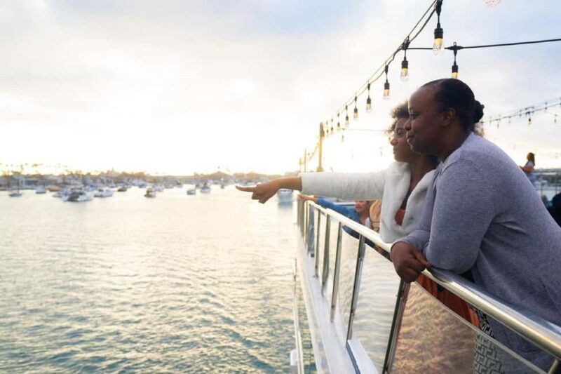 Newport Beach: City Cruises Weekend Dinner Cruise with DJ - FAQ