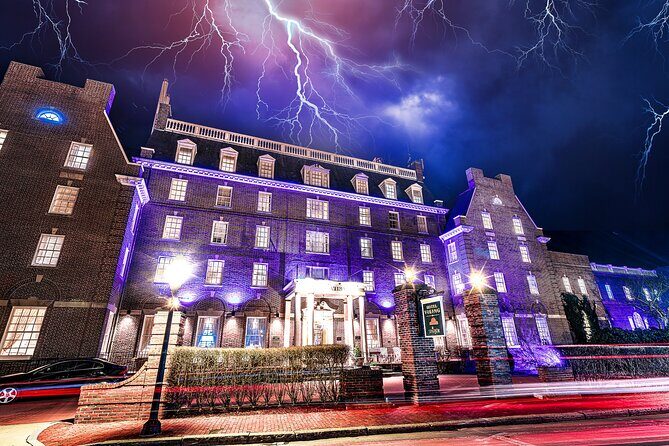 Newport Ghosts: Seaside Hauntings and Hags Tour - Key Points