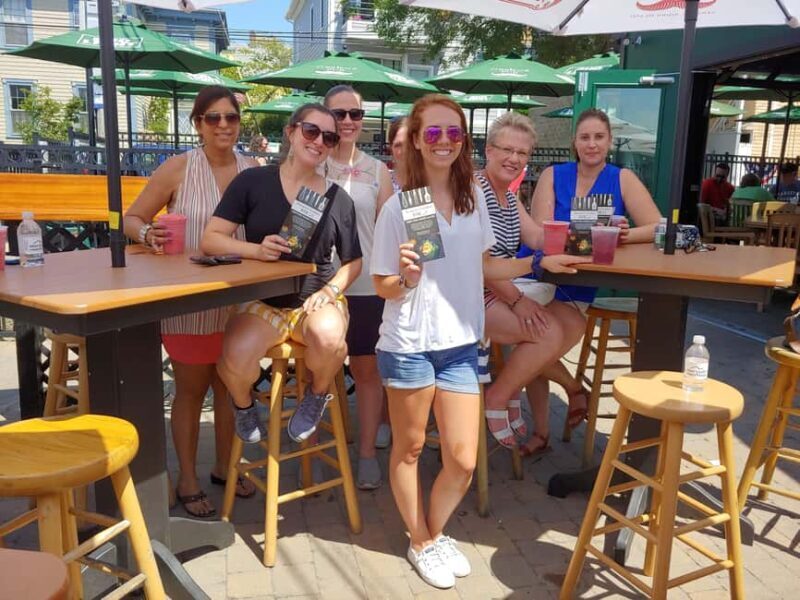 Newport: Highlights Tour with Local Cuisine, Unique History - The Food and Drink Experience