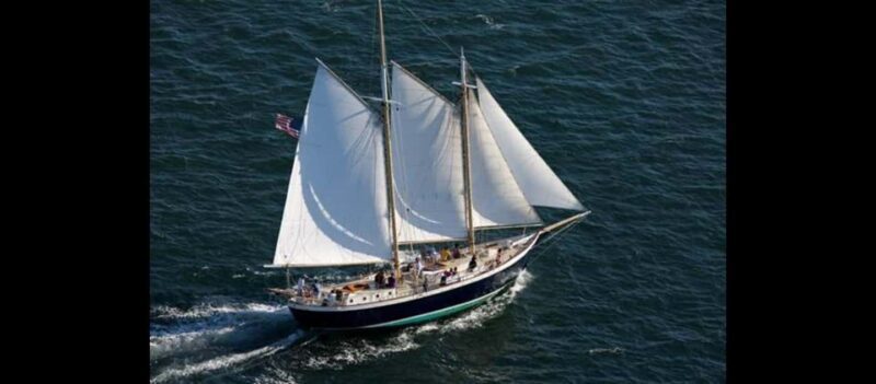 Newport: Morning Mimosa Sail aboard Schooner Aquidneck - The Scenic Views: Why Water Makes a Difference